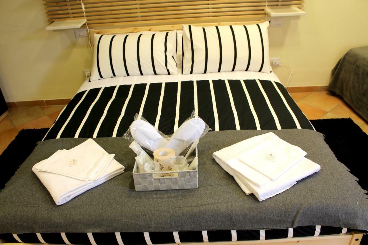 La Sosta Navarra Bed & Beer Gubbio Kültér fotó